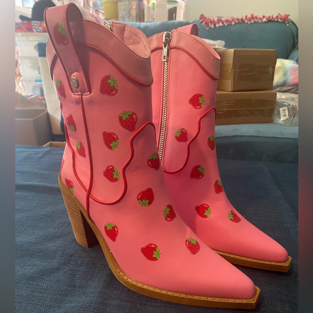 Strawberry Shortcake Boots